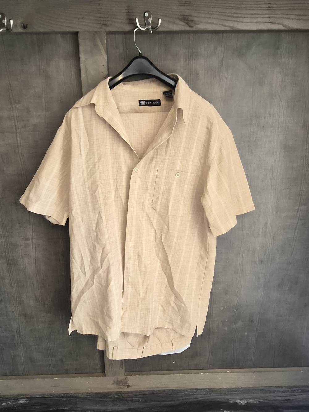 Men’s Short-Sleeve Button-Down Shirt in Beige by Montique